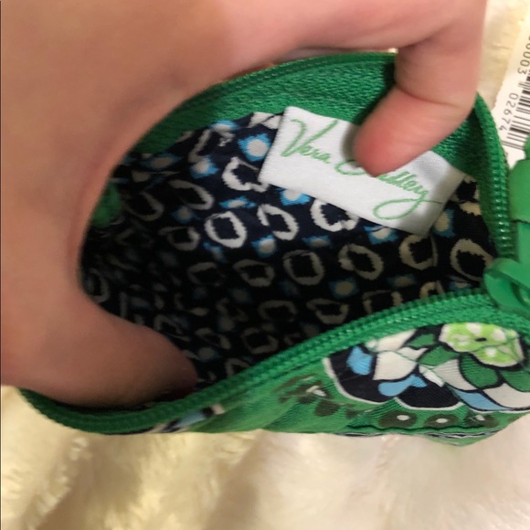 Vera Bradley coin purse - Picture 3 of 3